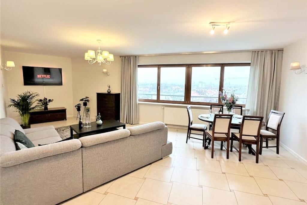 Exclusive Penthouse Near Citycenter 120M2 +Netflix Krakov Exteriér fotografie