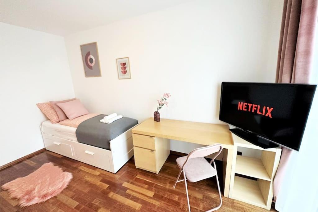 Exclusive Penthouse Near Citycenter 120M2 +Netflix Krakov Exteriér fotografie