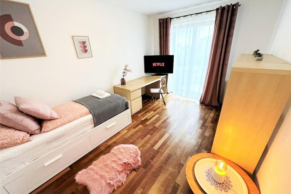 Exclusive Penthouse Near Citycenter 120M2 +Netflix Krakov Exteriér fotografie