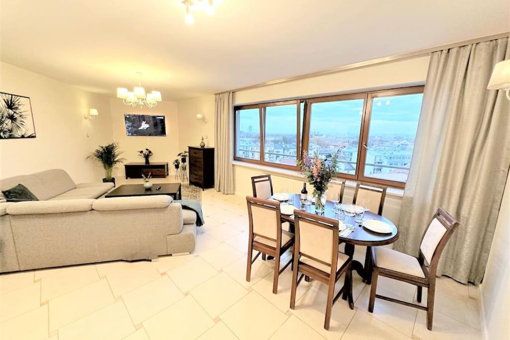 Exclusive Penthouse Near Citycenter 120M2 +Netflix Krakov Exteriér fotografie
