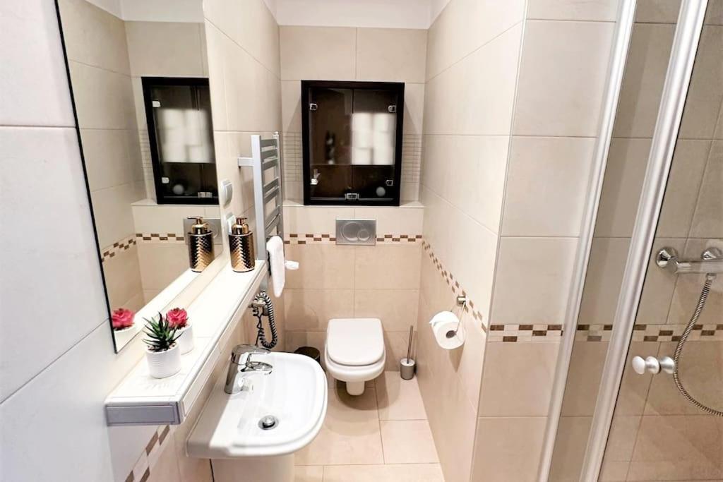 Exclusive Penthouse Near Citycenter 120M2 +Netflix Krakov Exteriér fotografie